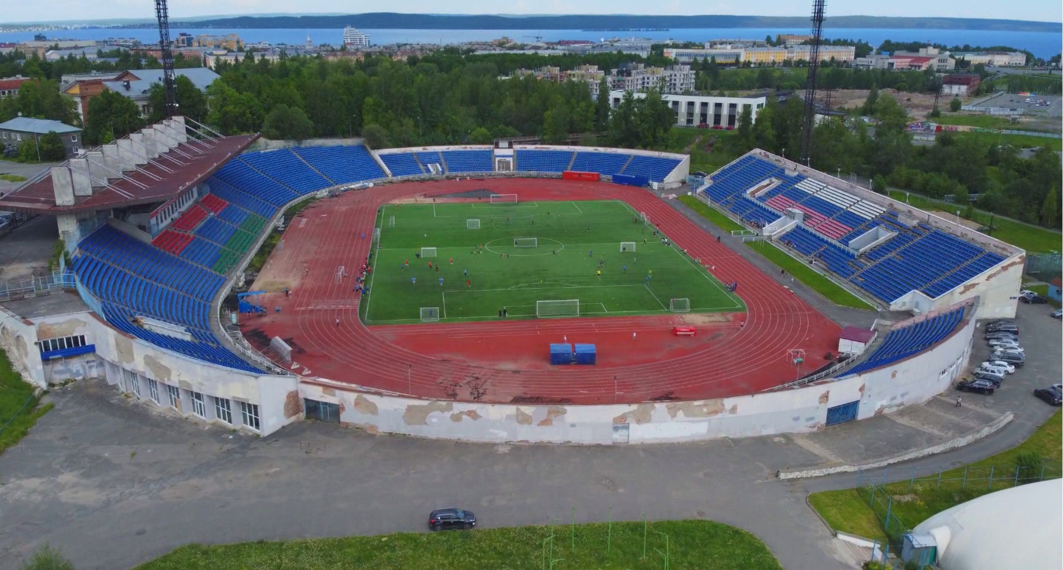 Главный стадион Петрозаводска остался без тепла